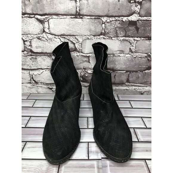 Joe's Black Suede Leather Casual Pull On Heeled Boots Women Sz 7M US/38EU - Picture 5 of 16